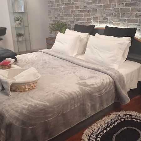 Lovely Cozy Apartment In The Entrance Of Nicosia Aglantzia Exterior foto