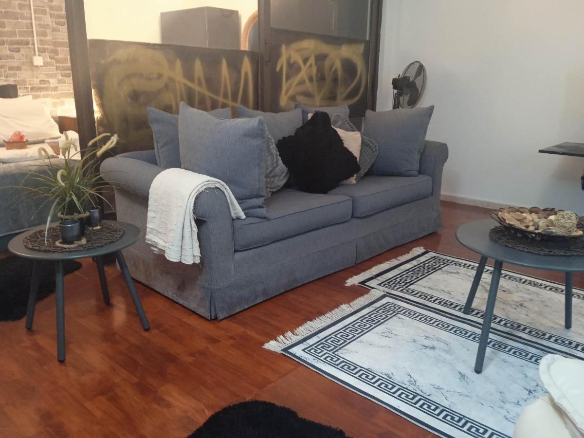 Lovely Cozy Apartment In The Entrance Of Nicosia Aglantzia Exterior foto